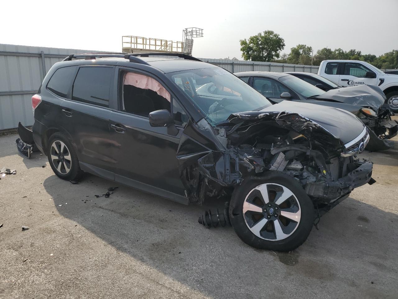 2018 Subaru Forester 2.5I - Фото 4