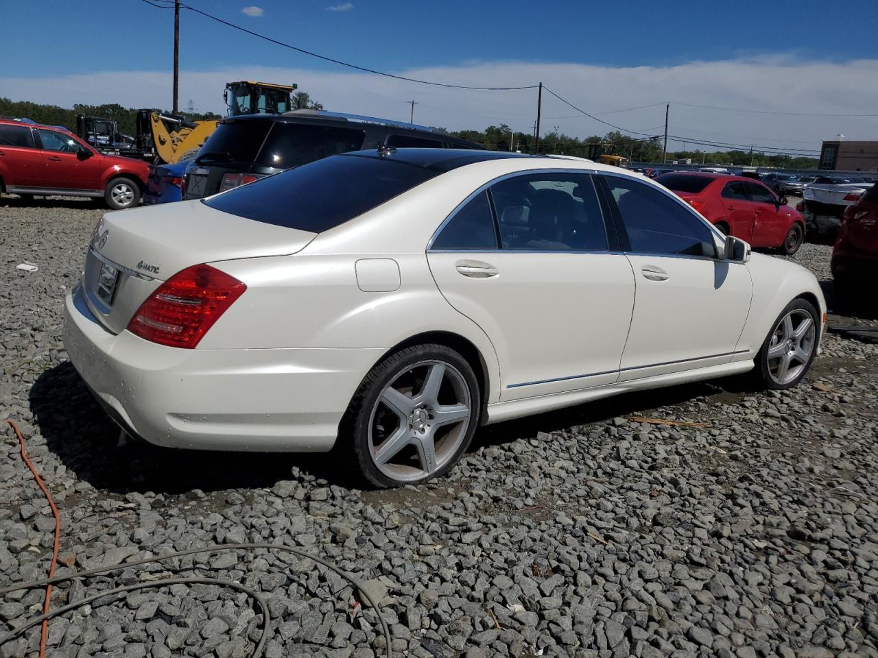 2013 Mercedes-Benz S 550 4Matic - Фото 3