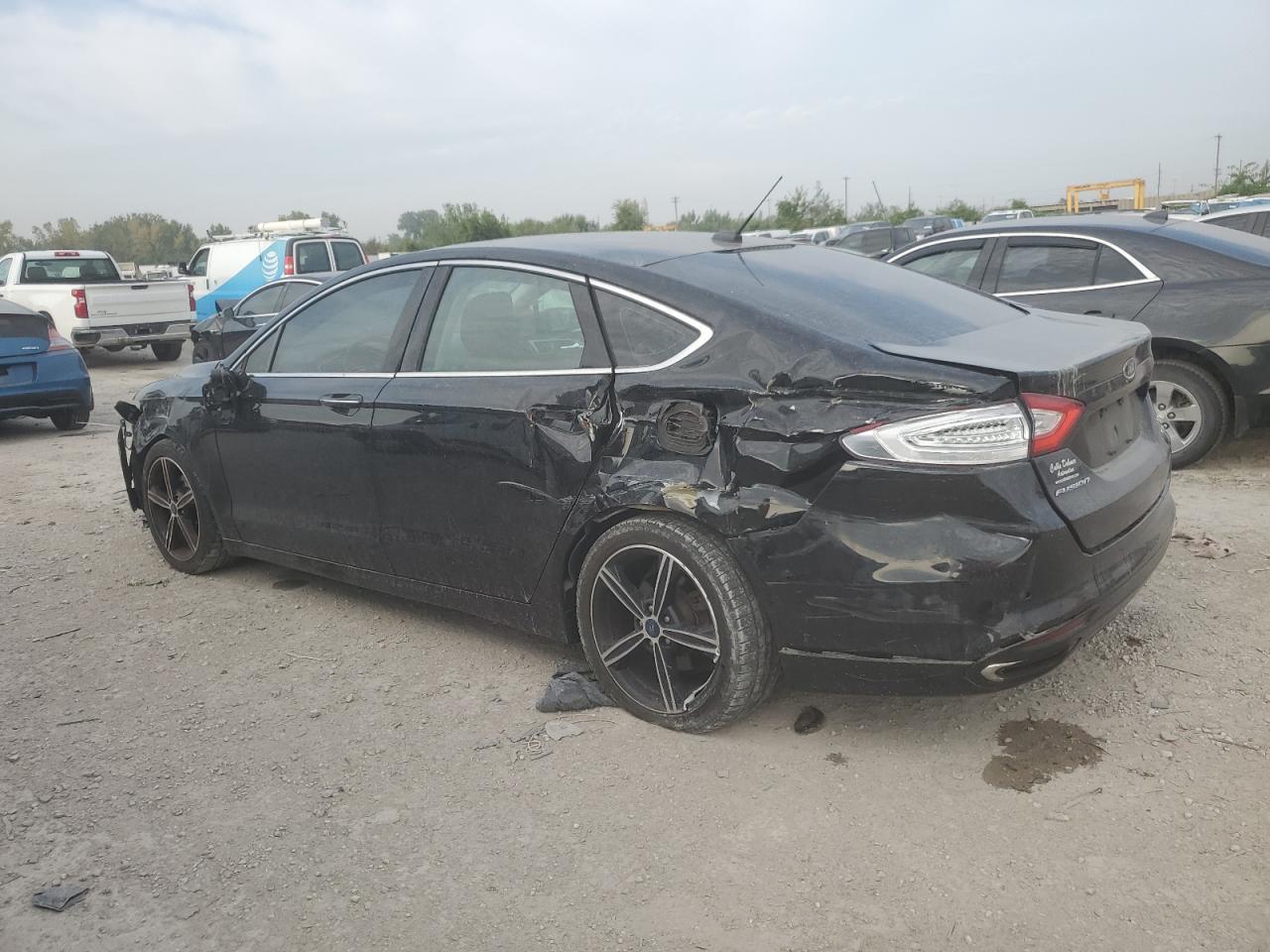 2016 Ford Fusion Se - Фото 2
