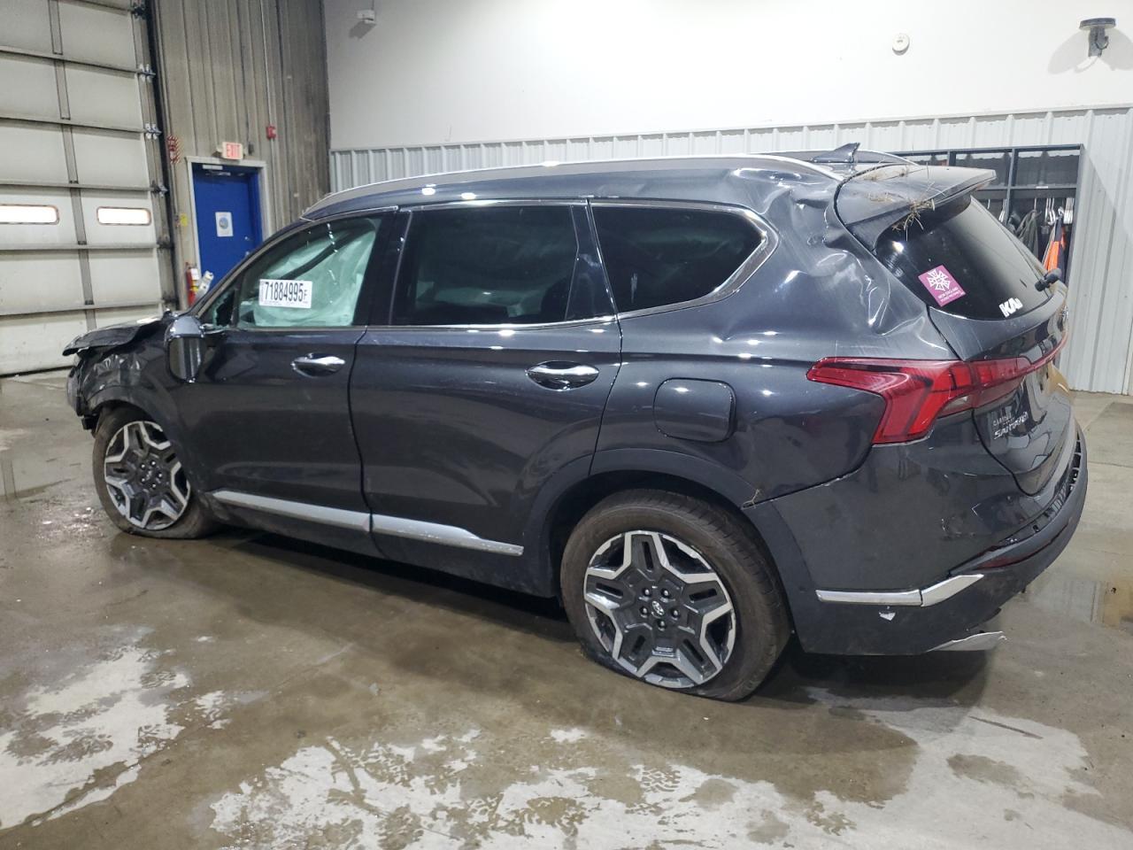 2022 Hyundai Santa Fe Limited - Image 2