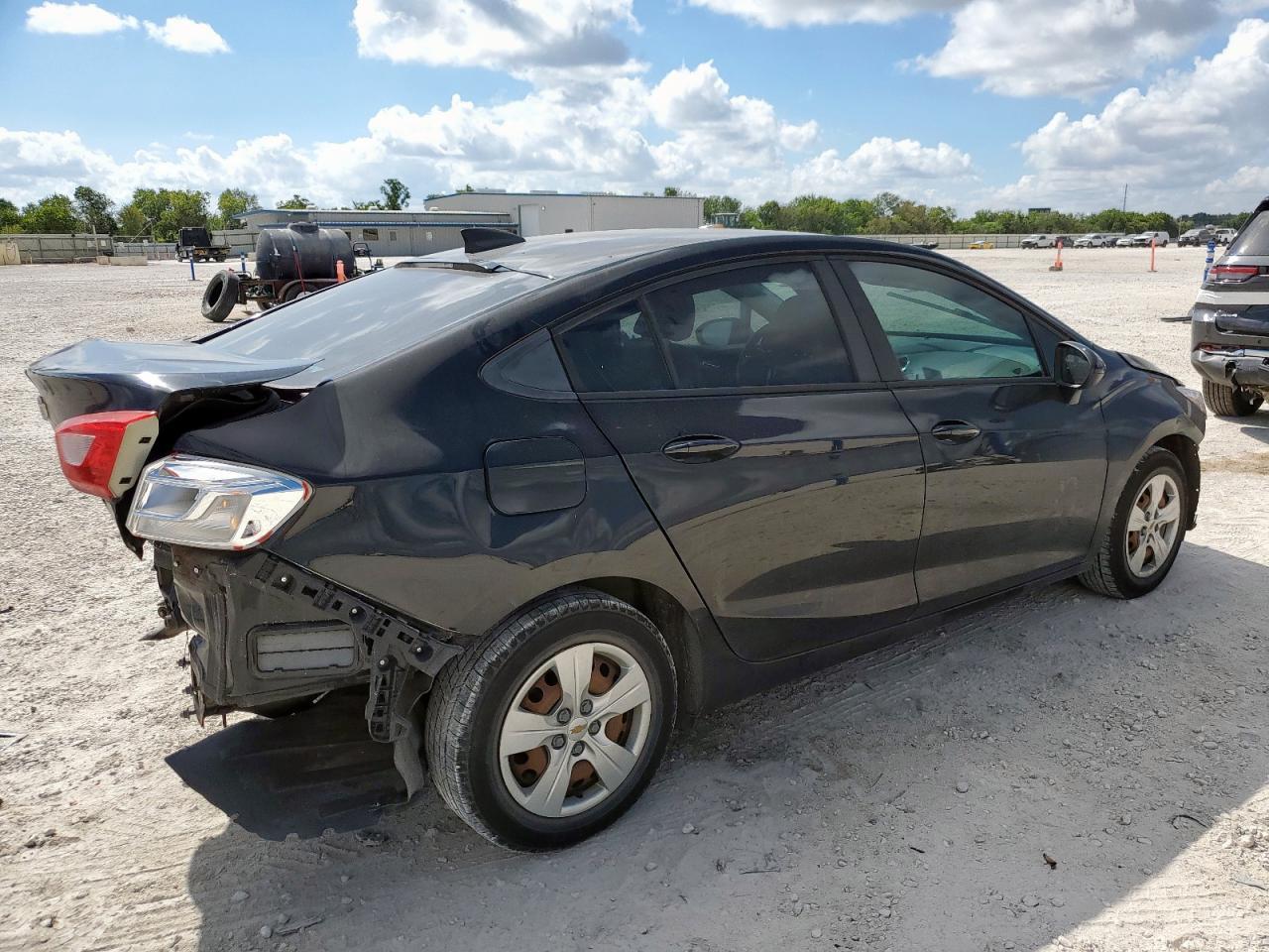 2016 Chevrolet Cruze Ls - Фото 3