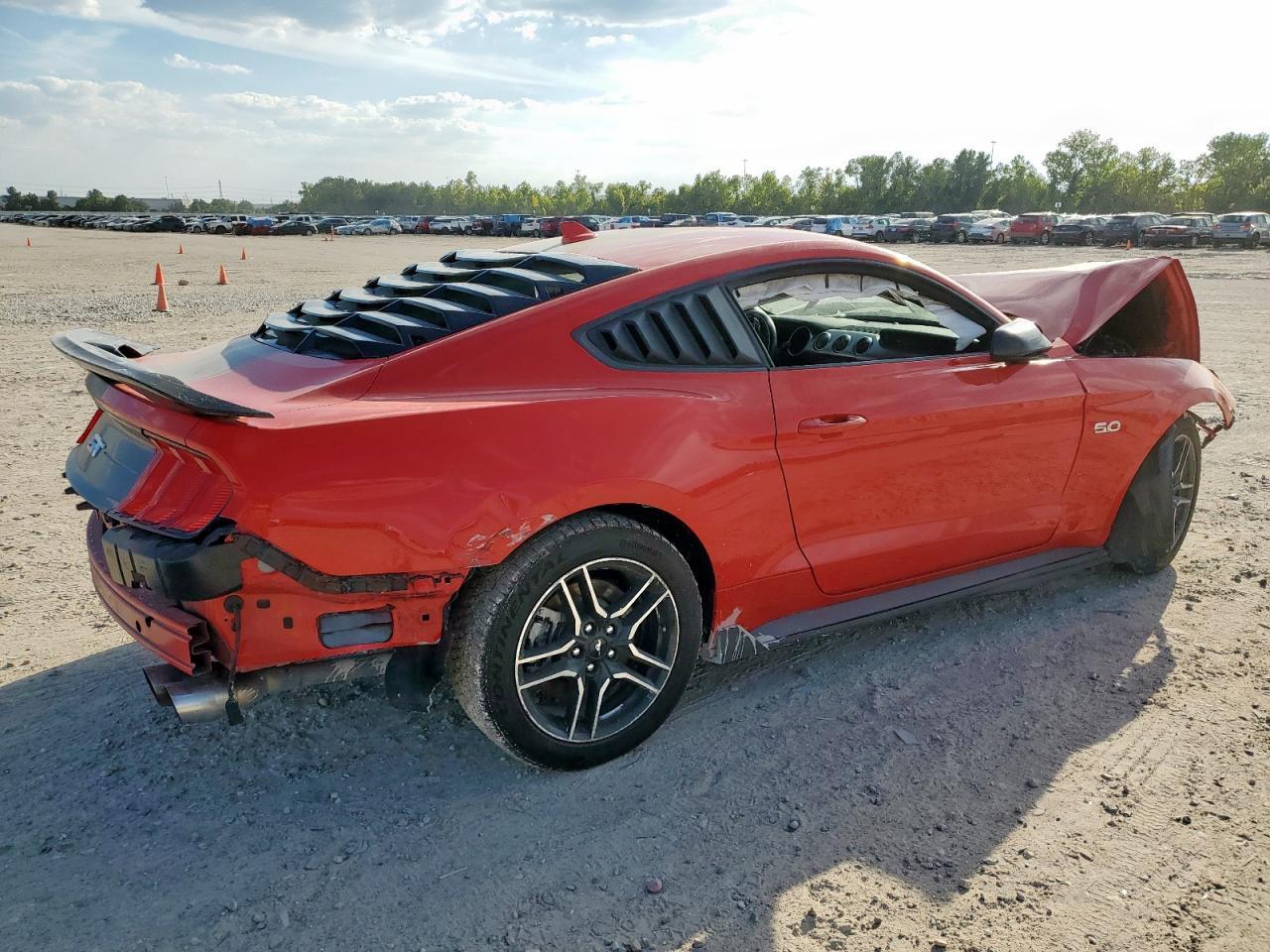 2020 Ford Mustang Gt - Image 3