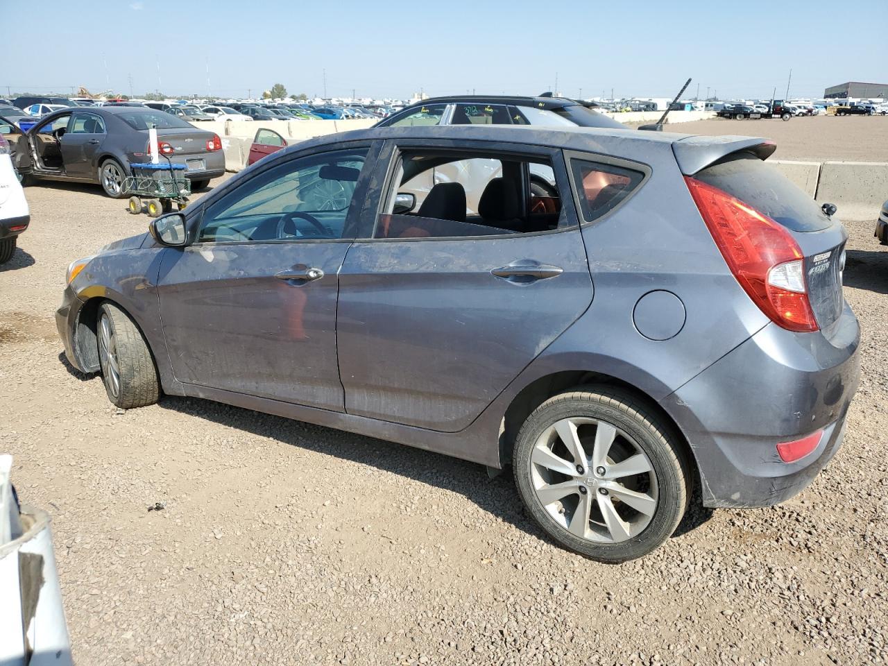 2014 Hyundai Accent Gls - Фото 2