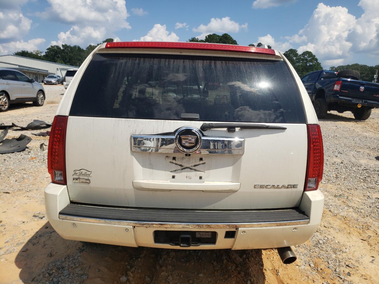 2011 Cadillac Escalade Premium - Фото 6