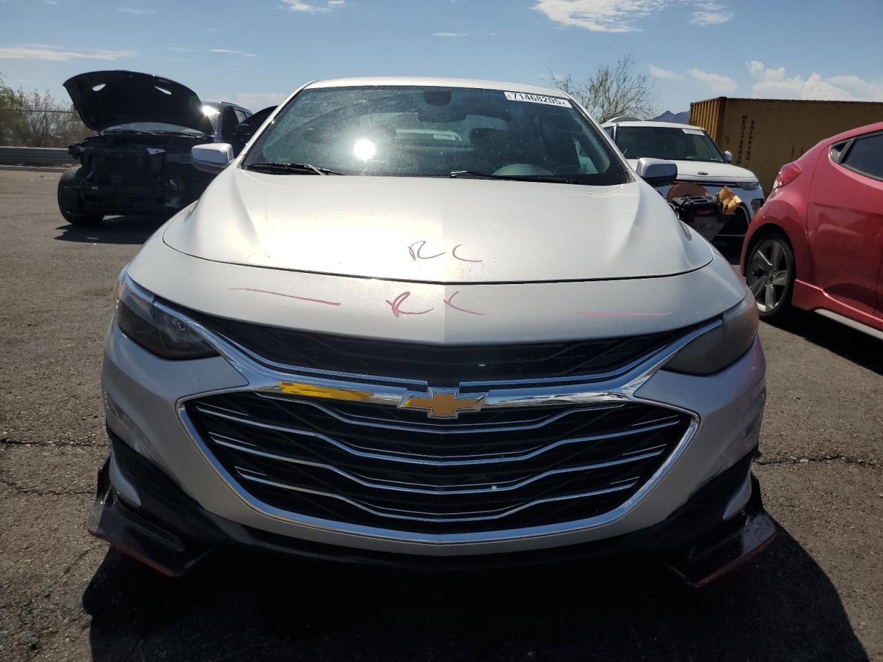 2020 Chevrolet Malibu Lt - Image 5