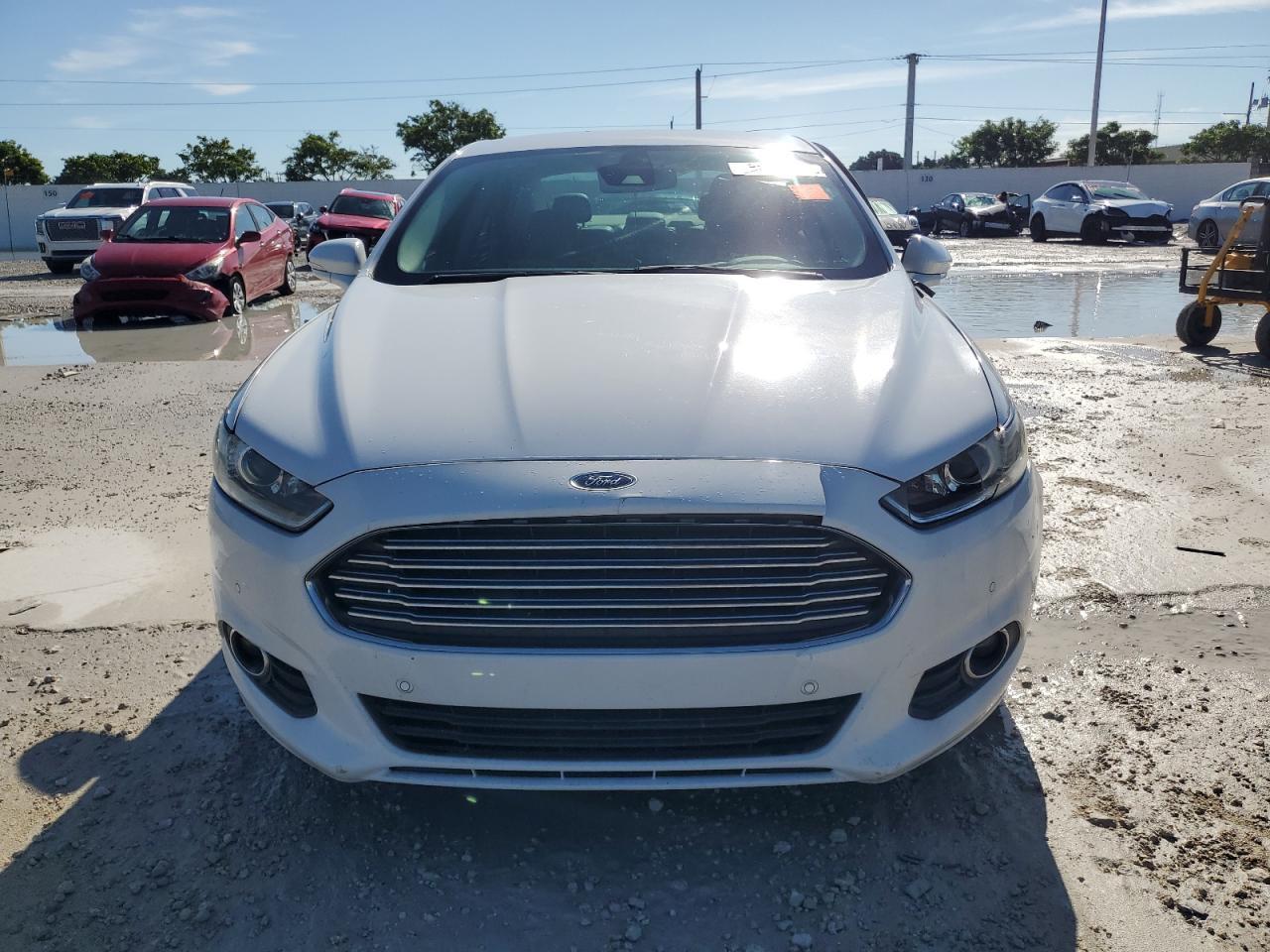 2013 Ford Fusion Se - Фото 5