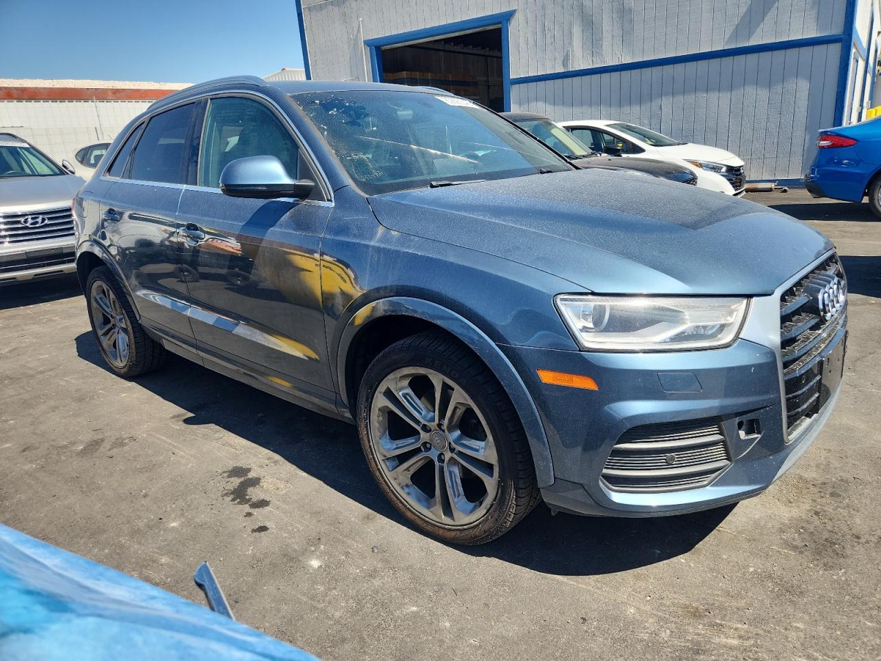 2016 Audi Q3 Premium Plus - Image 4