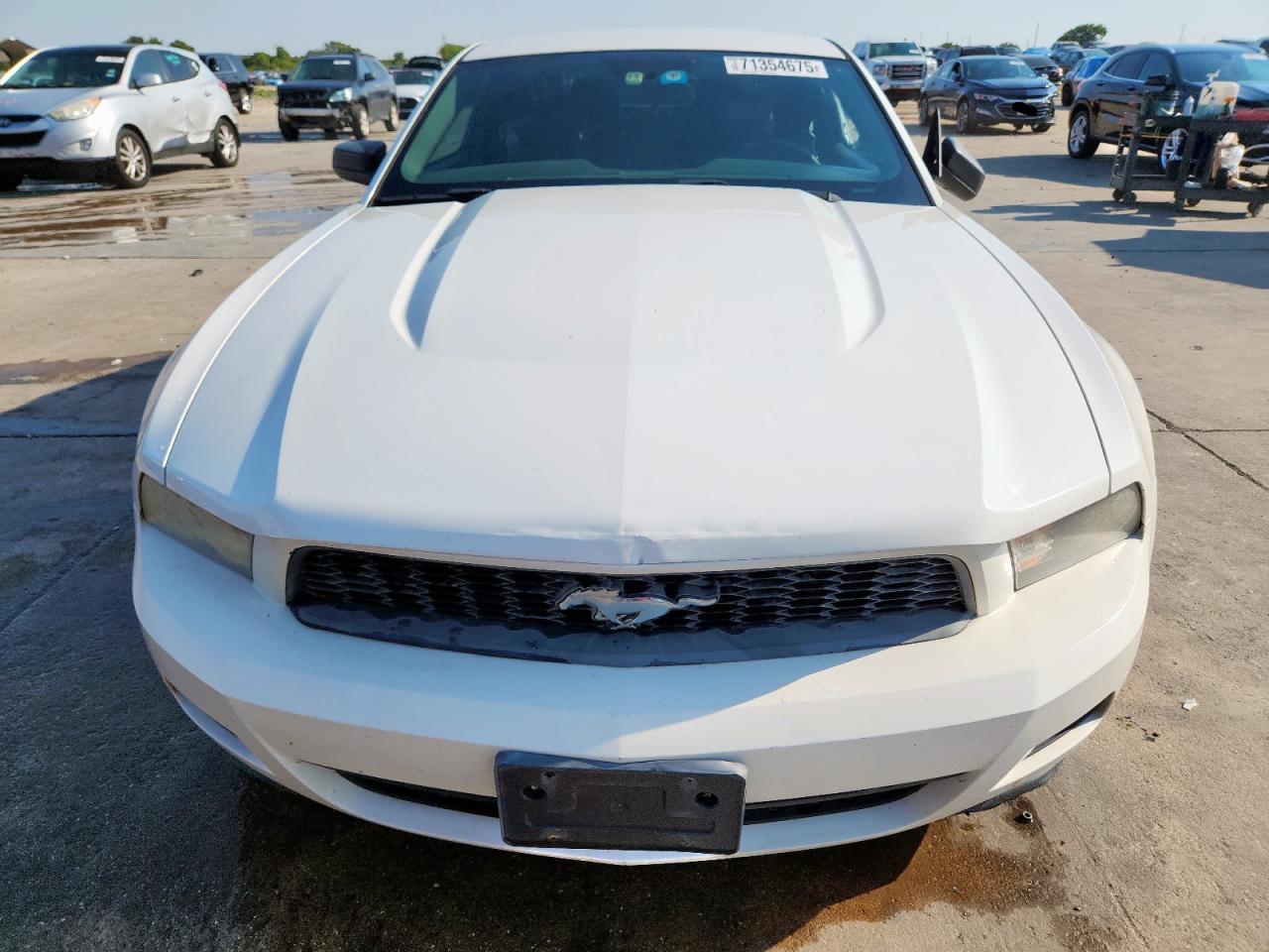 2011 Ford Mustang - Image 5