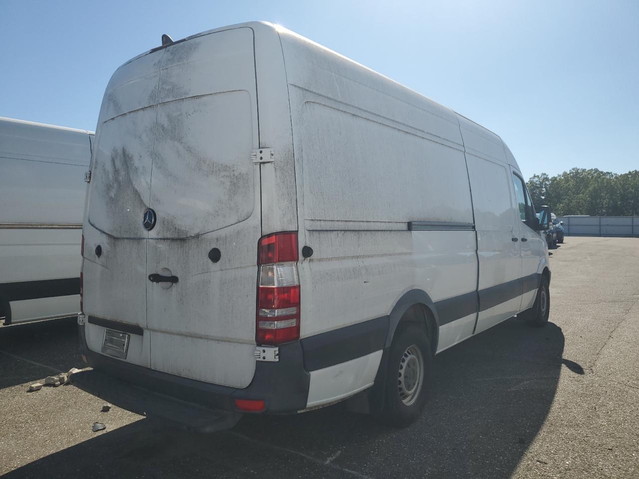 2015 Mercedes-Benz Sprinter 2500 - Image 3