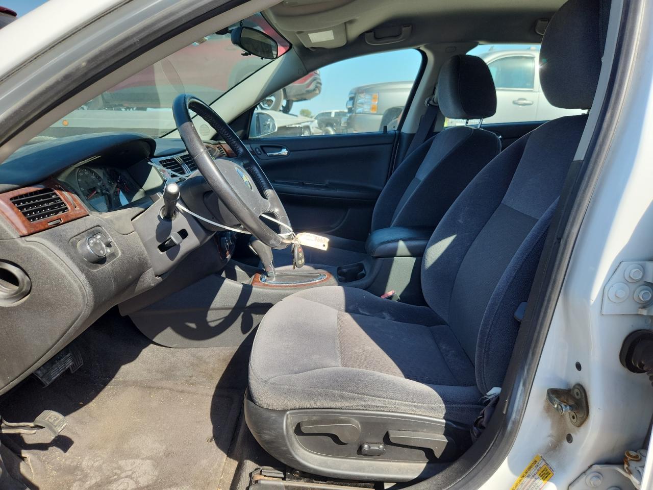 2011 Chevrolet Impala Ls - Фото 7