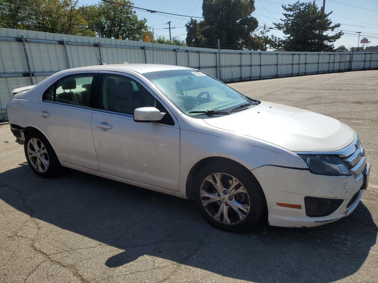 2012 Ford Fusion Se - Фото 4