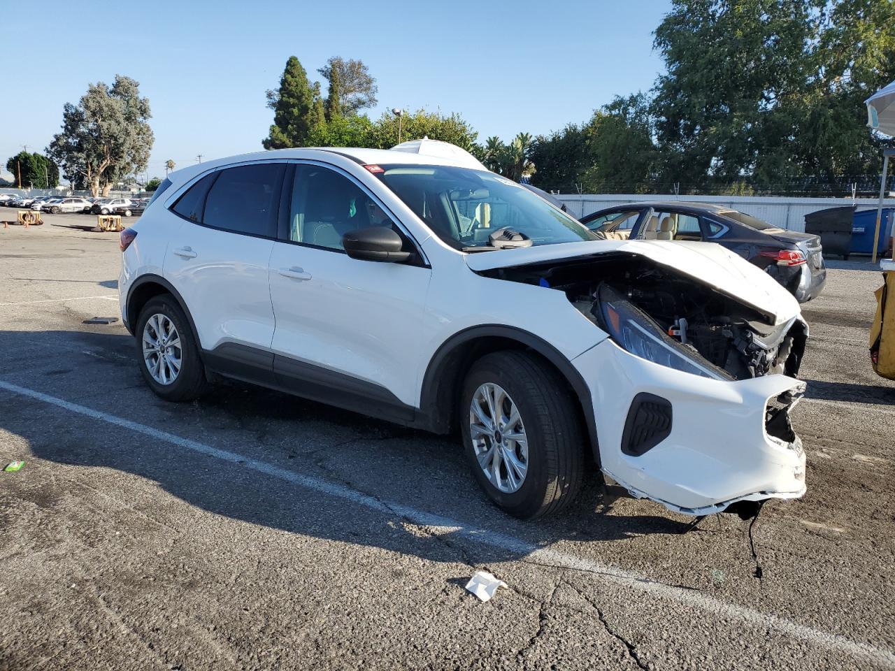 2024 Ford Escape Active - Image 4