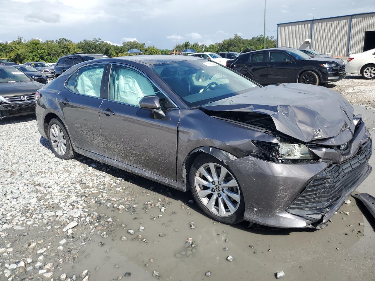 2020 Toyota Camry Le - Image 4