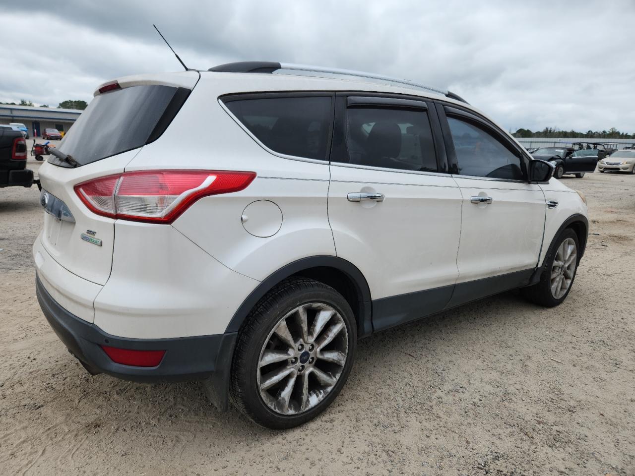 2015 Ford Escape Se - Фото 3