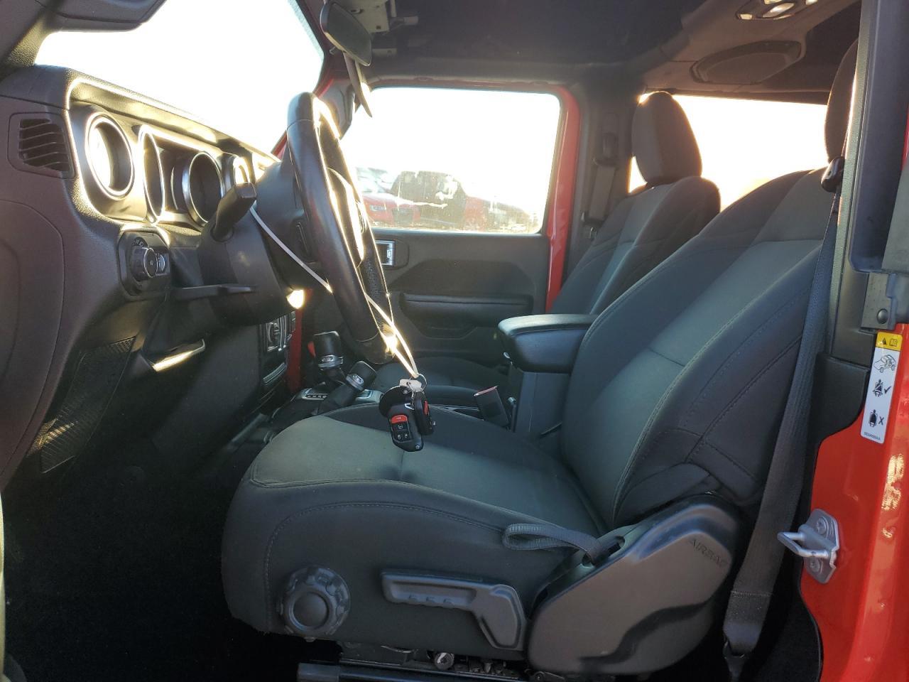 2019 Jeep Wrangler Sport - Фото 7