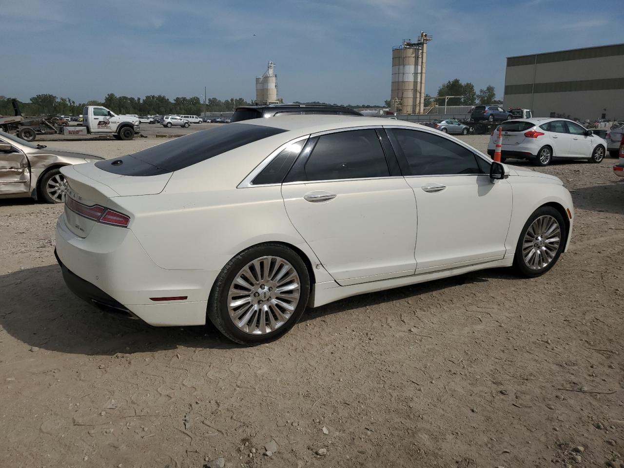 2013 Lincoln Mkz - Image 3