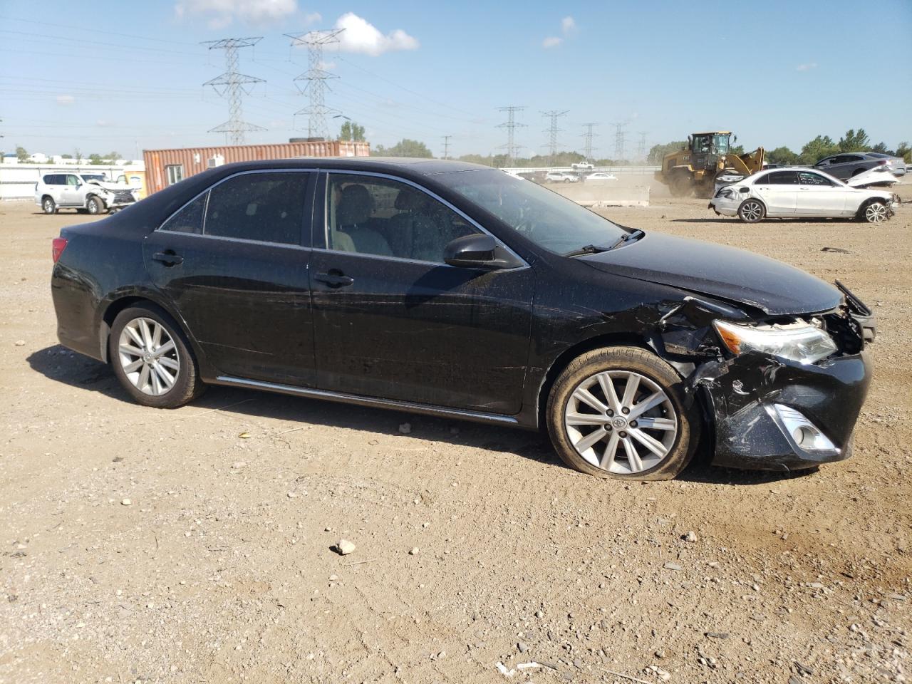 2013 Toyota Camry L - Фото 4