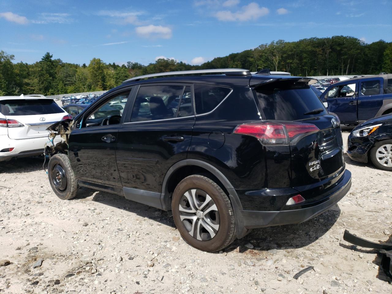 2017 Toyota Rav4 Le - Фото 2