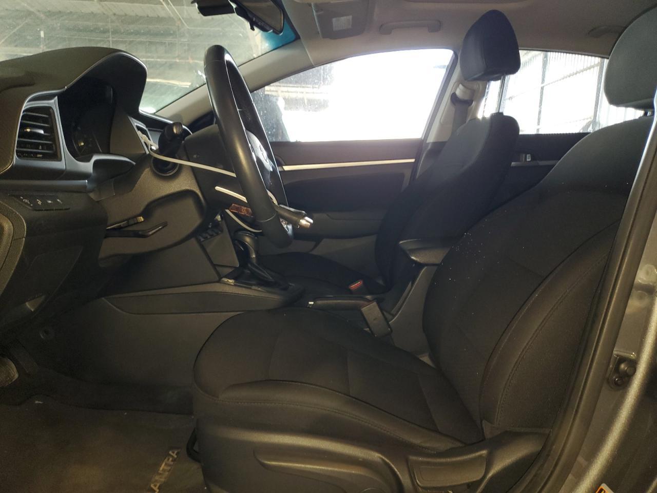 2020 Hyundai Elantra Sel - Фото 7