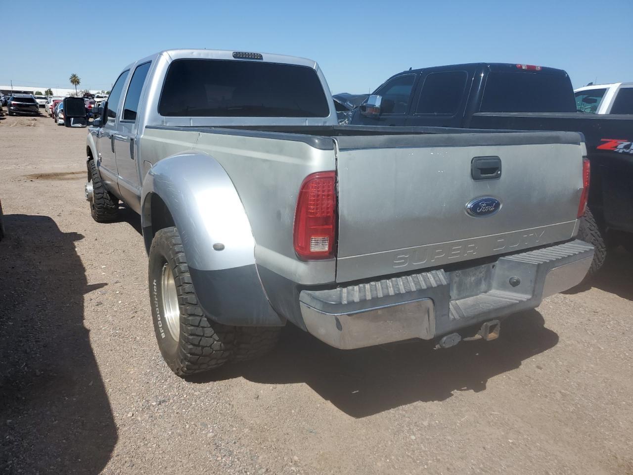 2012 Ford F350 Super Duty - Фото 3