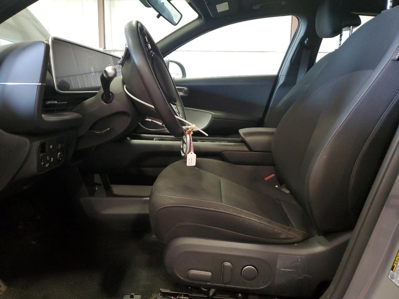 2024 Hyundai Ioniq 6 Se - Image 7