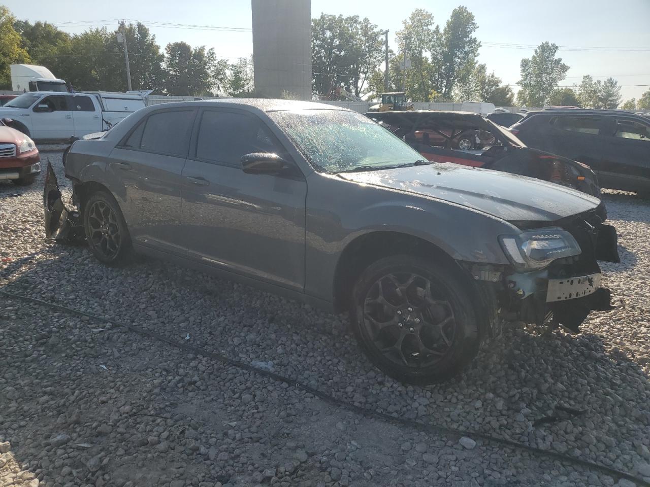 2019 Chrysler 300 Touring - Фото 4