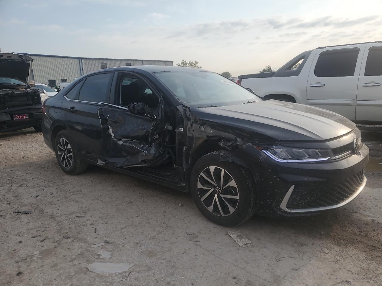 2025 Volkswagen Jetta S - Фото 4