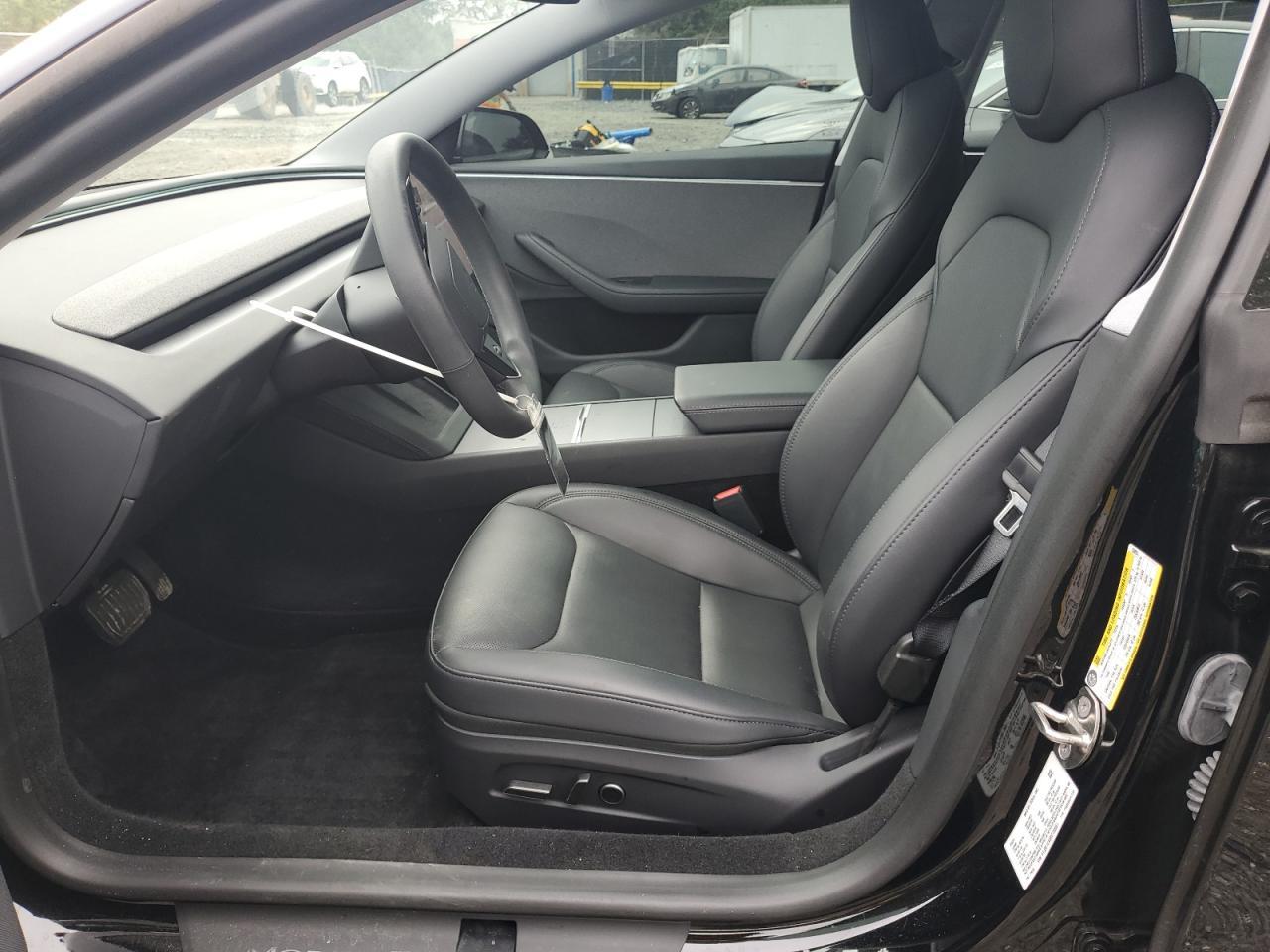 2024 Tesla Model 3 - Фото 7