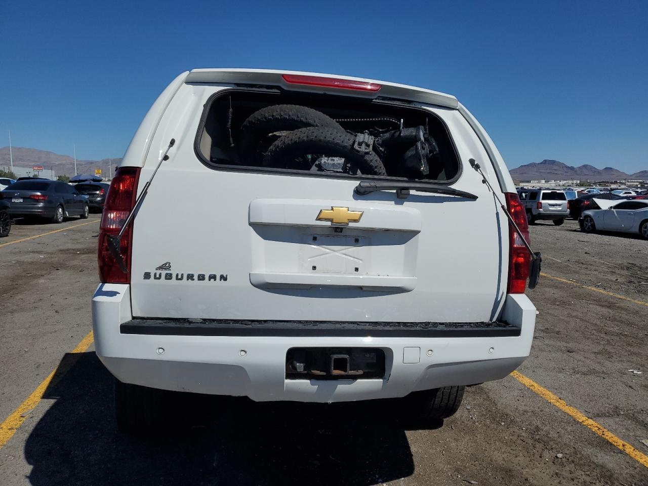 2013 Chevrolet Suburban K1500 Lt - Фото 6