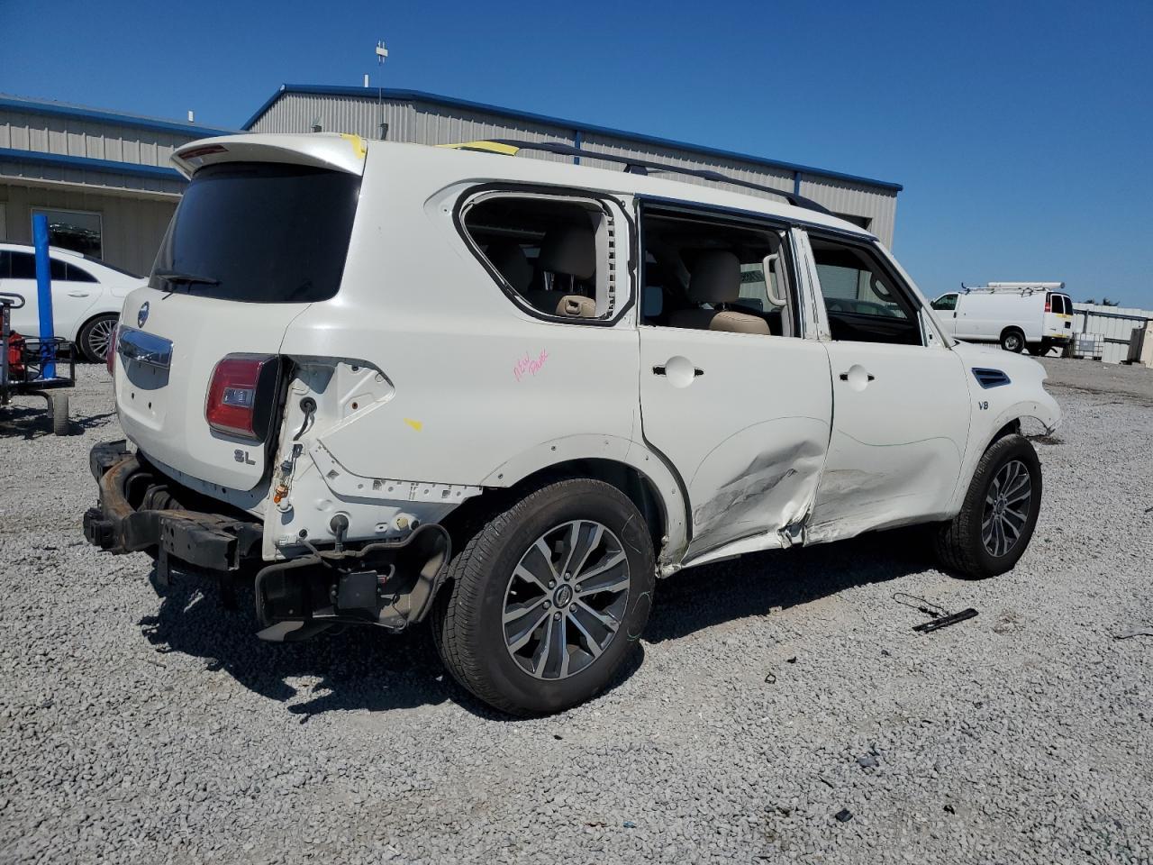 2020 Nissan Armada Sv - Фото 3