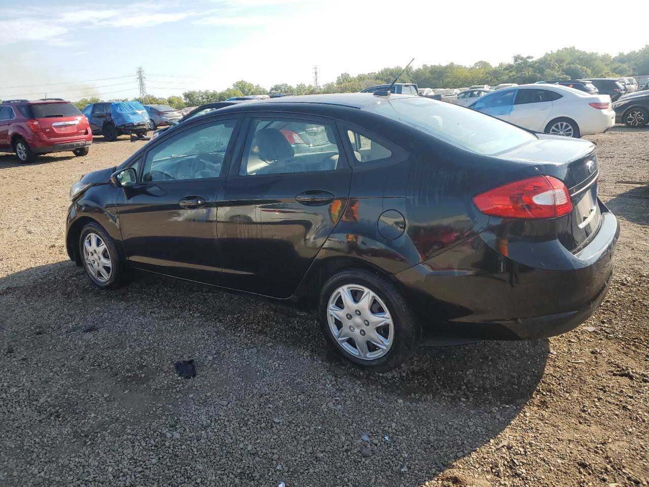 2012 Ford Fiesta S - Image 2