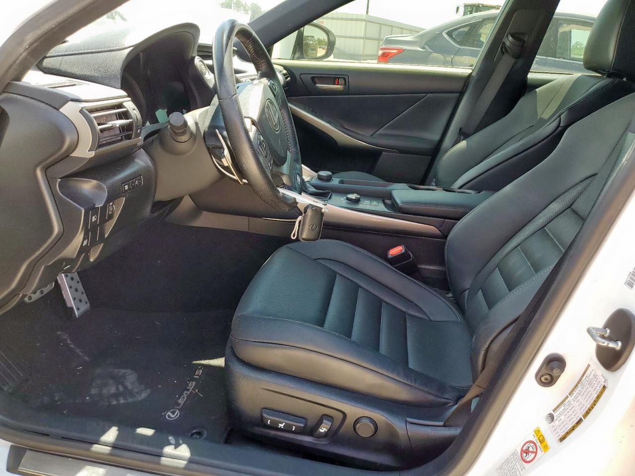 2018 Lexus Is 300 - Фото 7