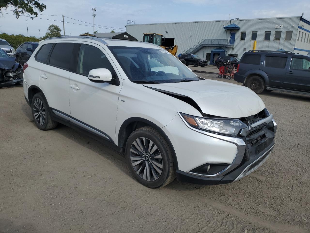 2020 Mitsubishi Outlander Se - Фото 4