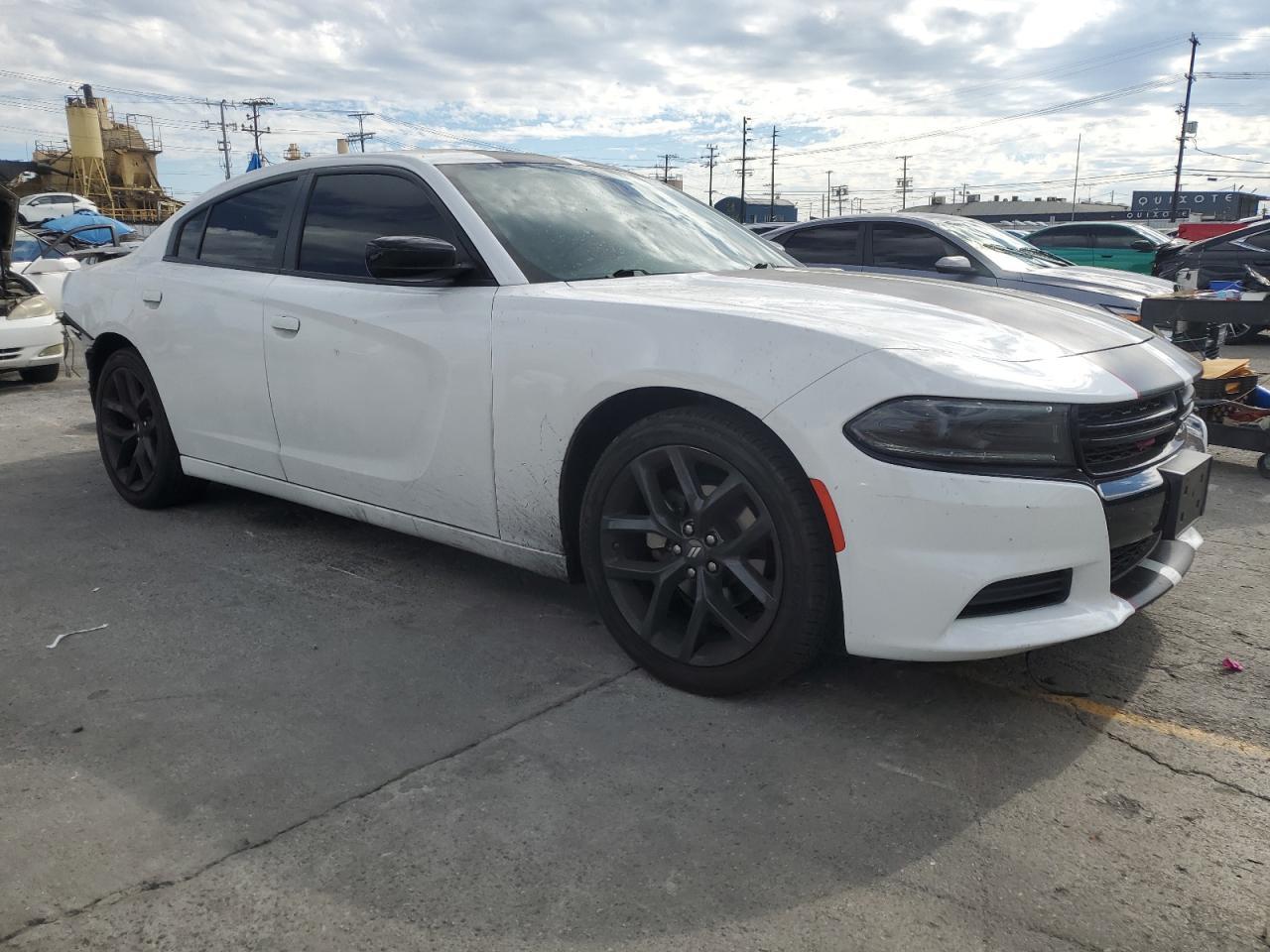 2022 Dodge Charger Sxt - Image 4