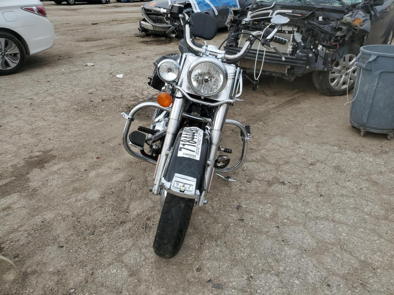 2008 Harley-Davidson Flstc - Image 2