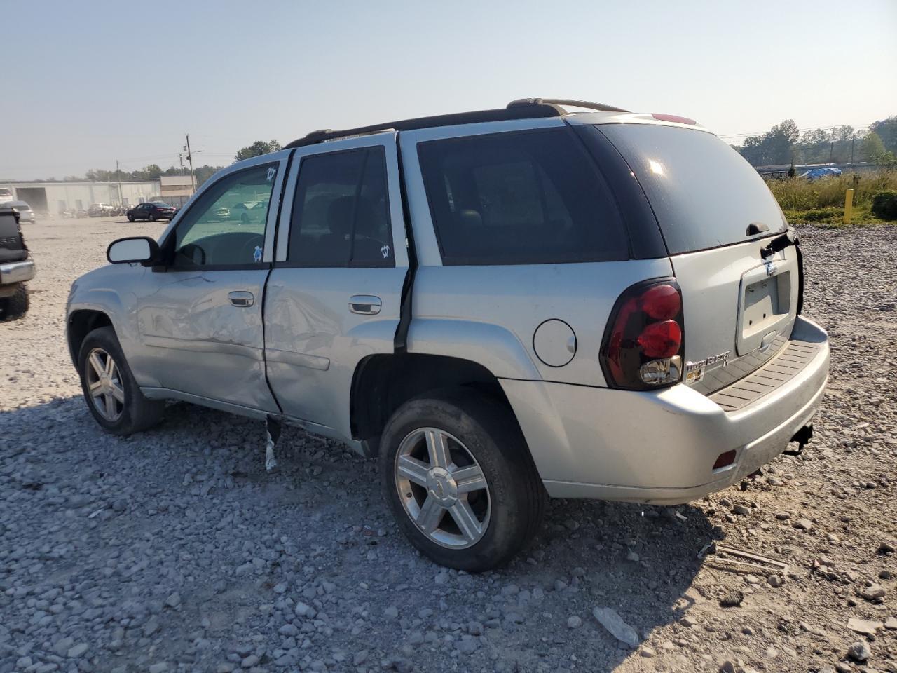 2007 Chevrolet Trailblazer Ls - Image 2