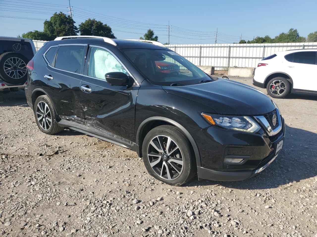 2020 Nissan Rogue S - Фото 4