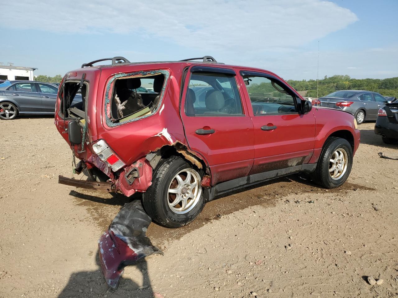 2004 Ford Escape Xls - Фото 3