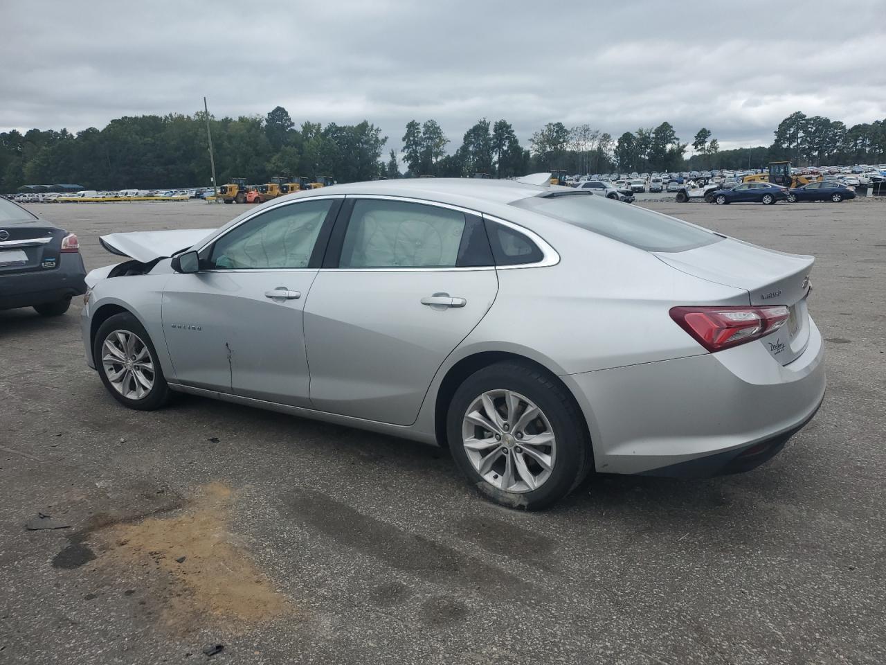 2022 Chevrolet Malibu Lt - Фото 2