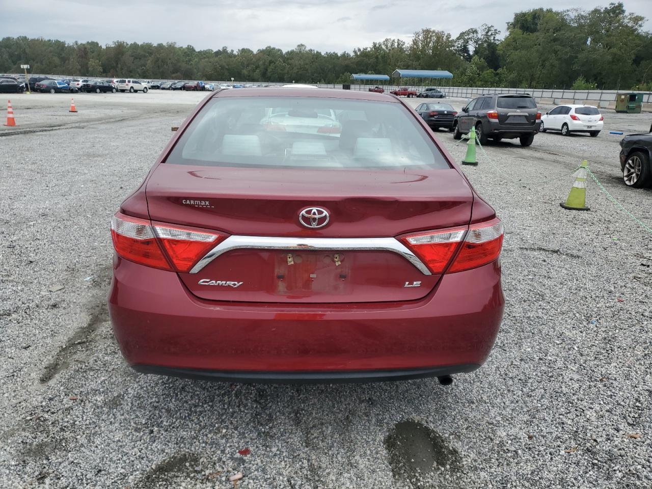 2017 Toyota Camry Le - Image 6