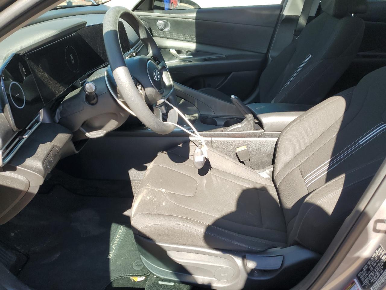 2024 Hyundai Elantra Sel - Фото 7