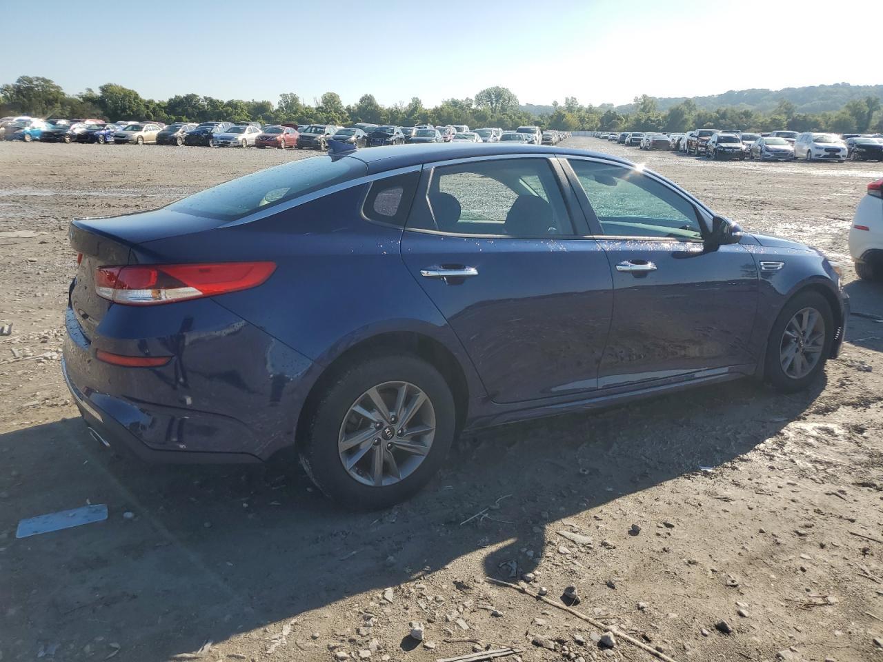 2020 Kia Optima Lx - Фото 3