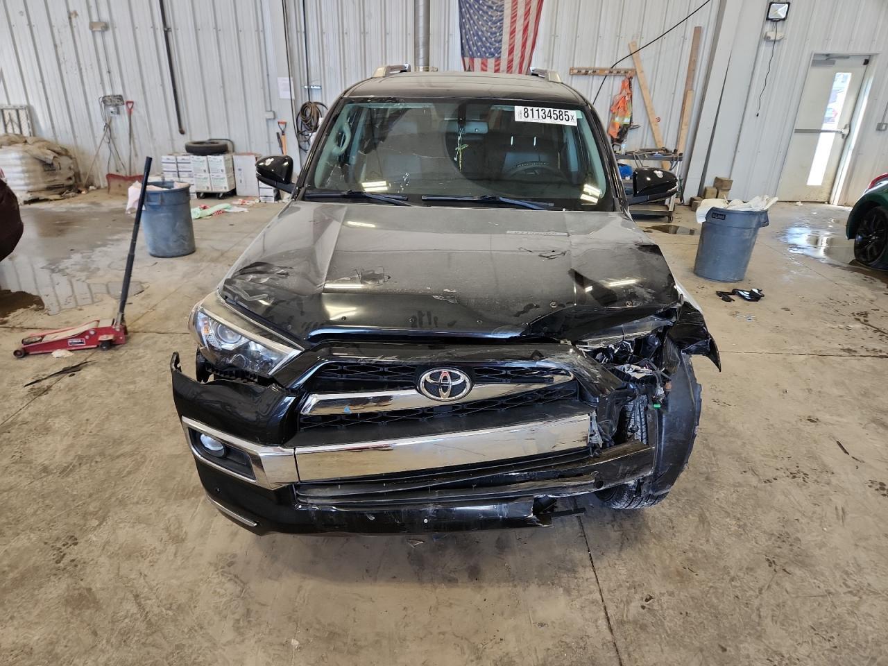 2016 Toyota 4Runner Sr5/Sr5 Premium - Image 5