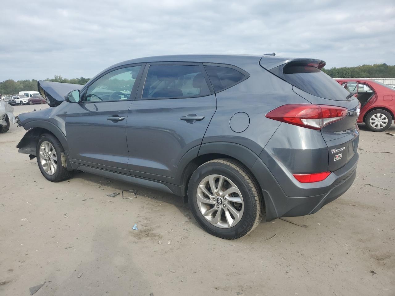 2017 Hyundai Tucson Se - Фото 2