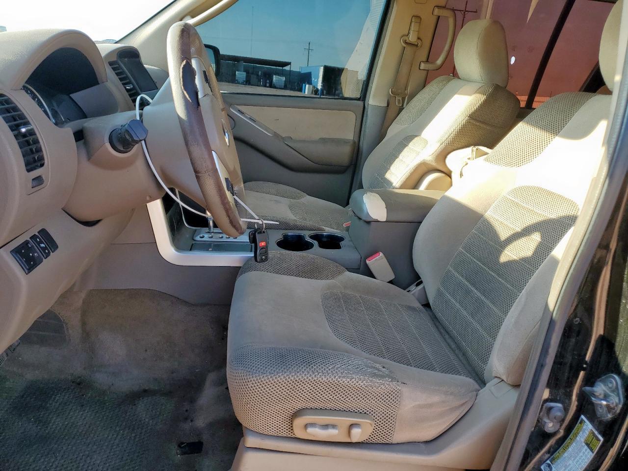 2011 Nissan Pathfinder S - Фото 7