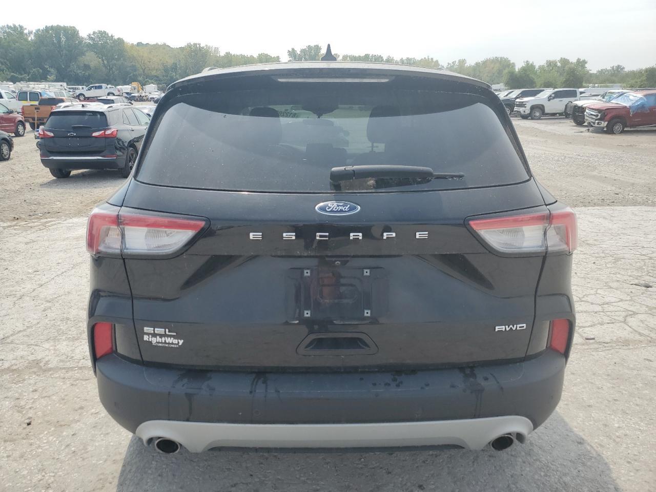 2021 Ford Escape Sel - Image 6
