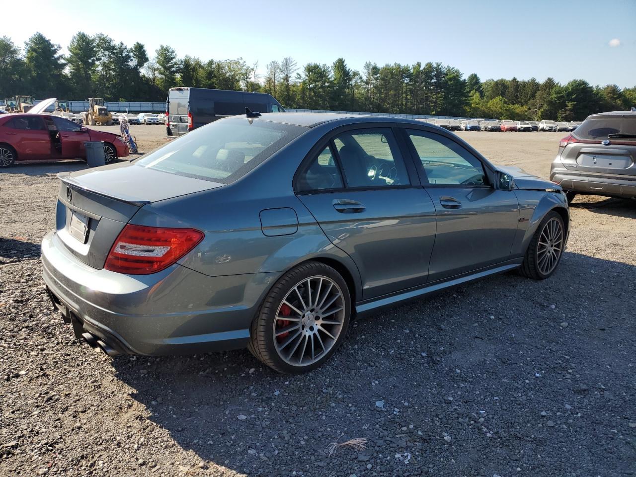 2012 Mercedes-Benz C 63 Amg - Фото 3