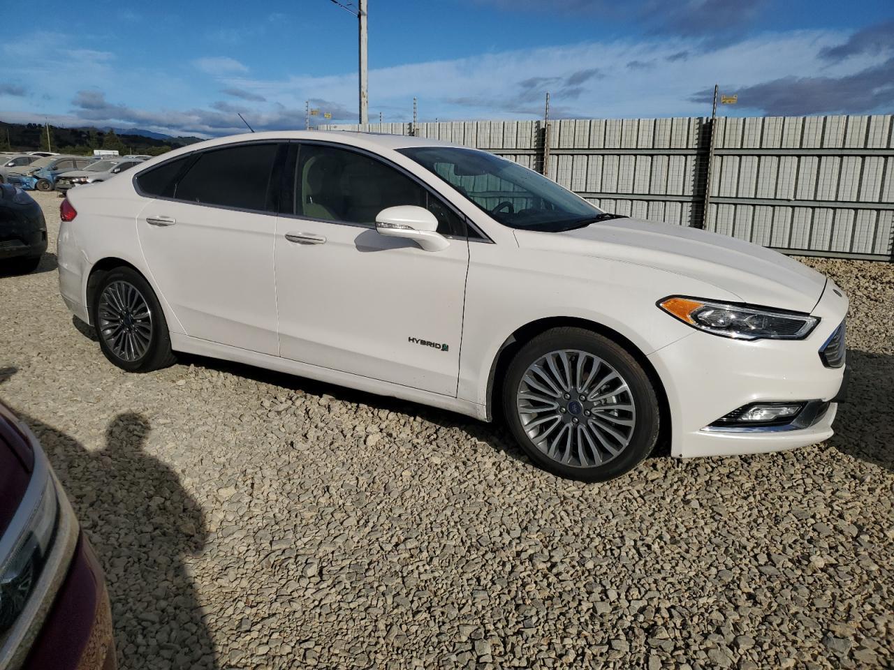 2018 Ford Fusion Titanium/Platinum Hev - Фото 4