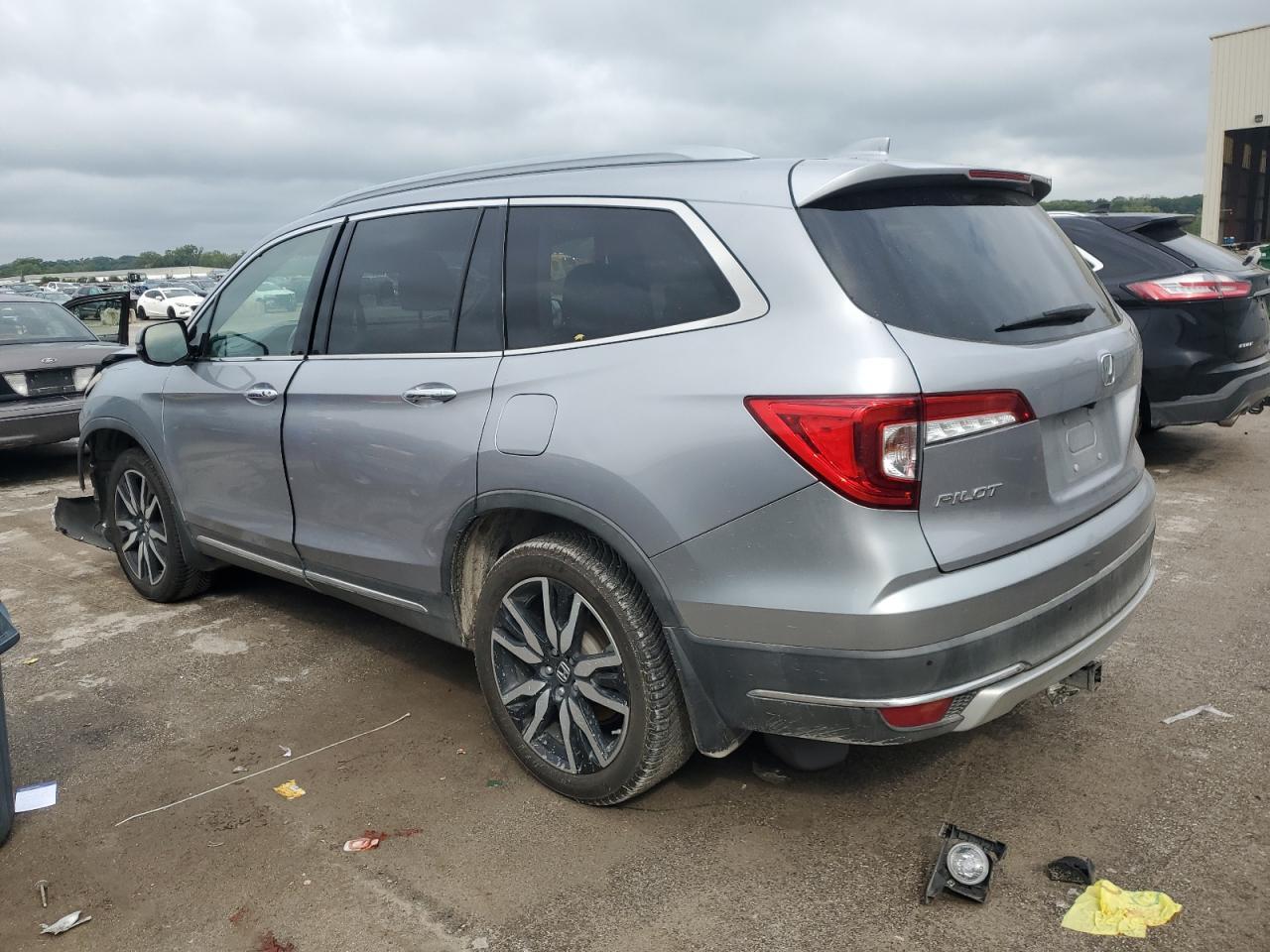 2019 Honda Pilot Touring - Фото 2