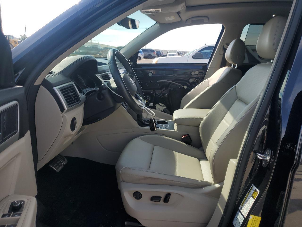 2021 Volkswagen Atlas Se - Фото 7